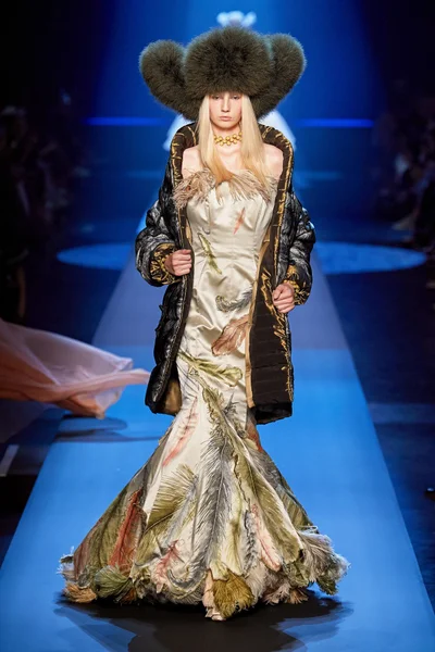 Look 51